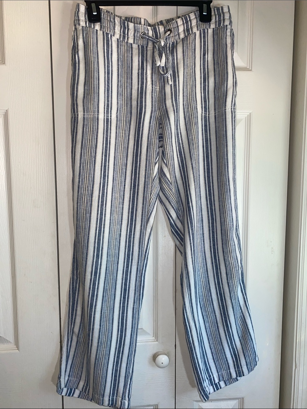 Striped Blue & White Women’s Casual Drawstring Pants